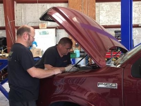 5 car repairs to always leave to a professional.